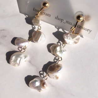 4連淡水パールピアスorイヤリング