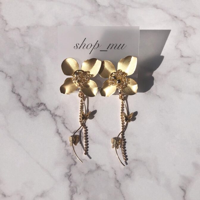 フラワーアクセサリー