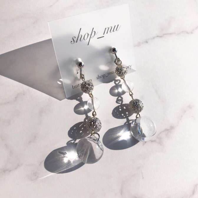 シルバーのハンドメイドアクセサリー