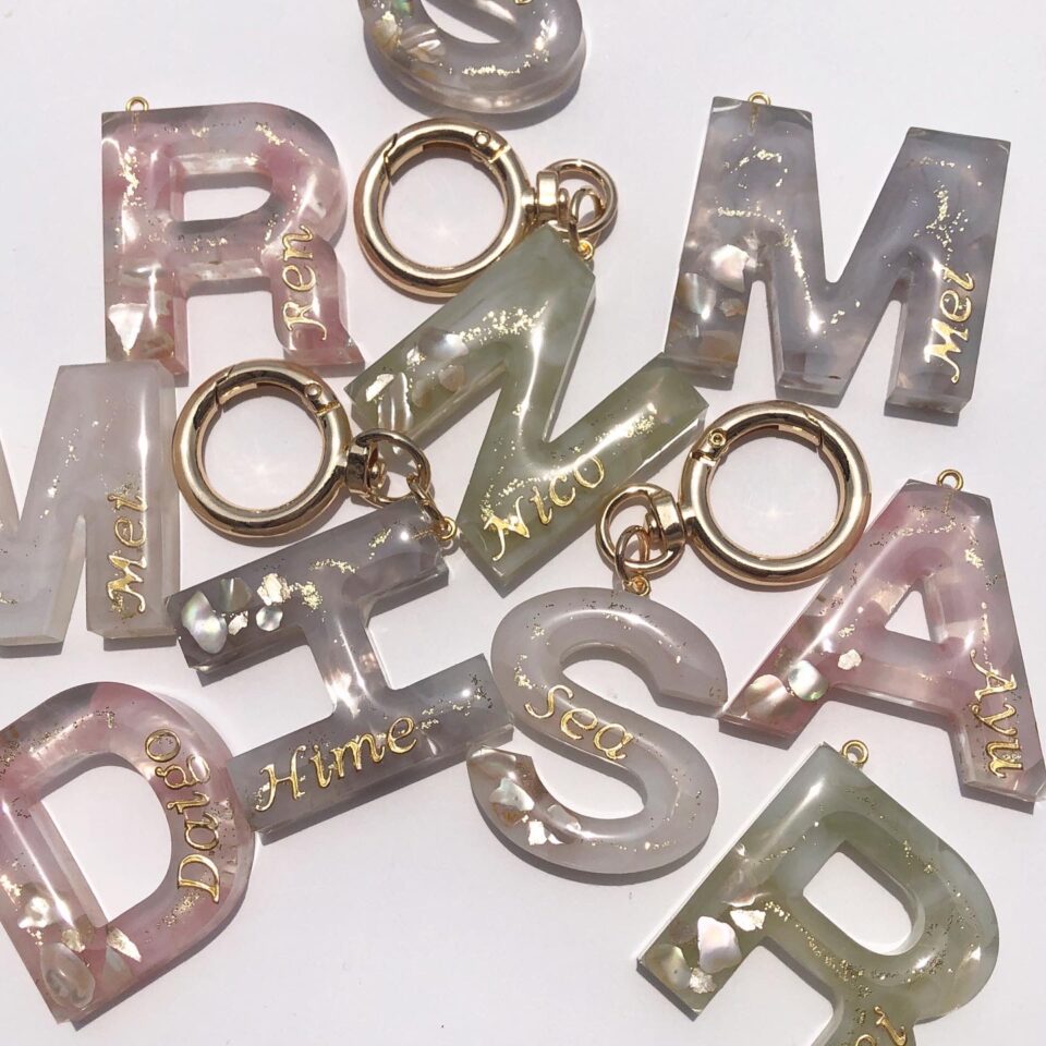 イニシャルキーホルダー