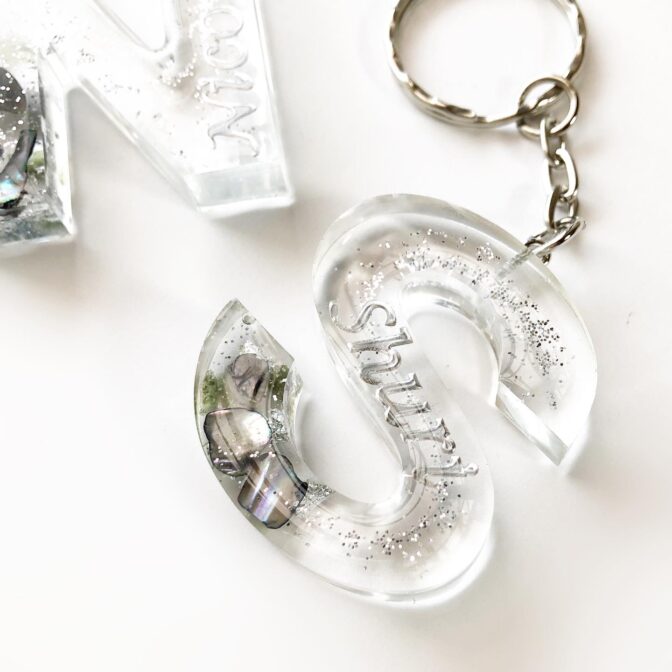 イニシャルキーホルダー