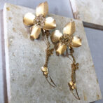 お花と蝶のハンドメイドアクセサリー