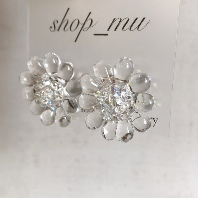 透明のハンドメイドアクセサリー